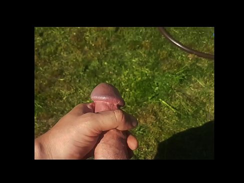 ❤️ ګرم hottie خپل ګلابي بلی fucked او د اوړي په باغ کې د squirt سره cums ترلاسه کوي ❤❌  ️❤